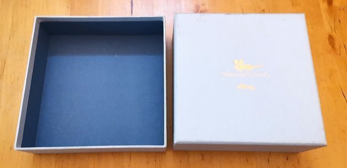 Boîte "Vitra" - photo numéro 3