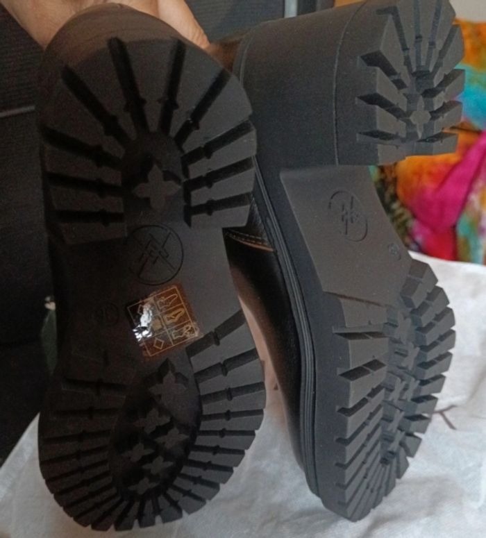 Bottines noires et cuir vieilli 36 - photo numéro 8