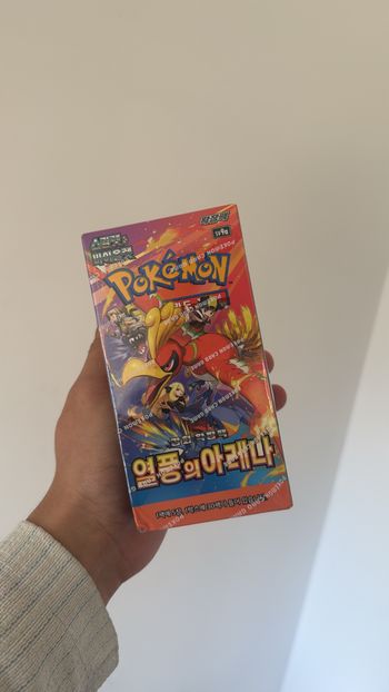 Display Pokemon Heat Wave Arena sv9a