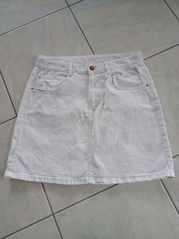 Jupe courte en jean taille 38 camaïeu