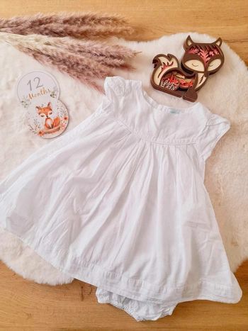 Robe blanche + culotte 12 mois Obabi neuve