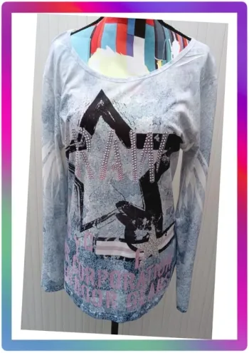 Tee shirt S/M Miss Charm