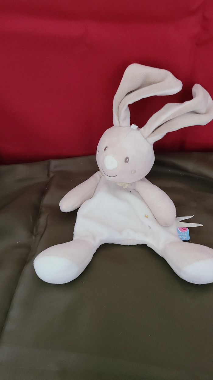 DOUDOU SUCRE D'ORGE LAPIN PLAT BLANC BEIGE NOEUD PAPILLON ETOILE OR - photo numéro 3