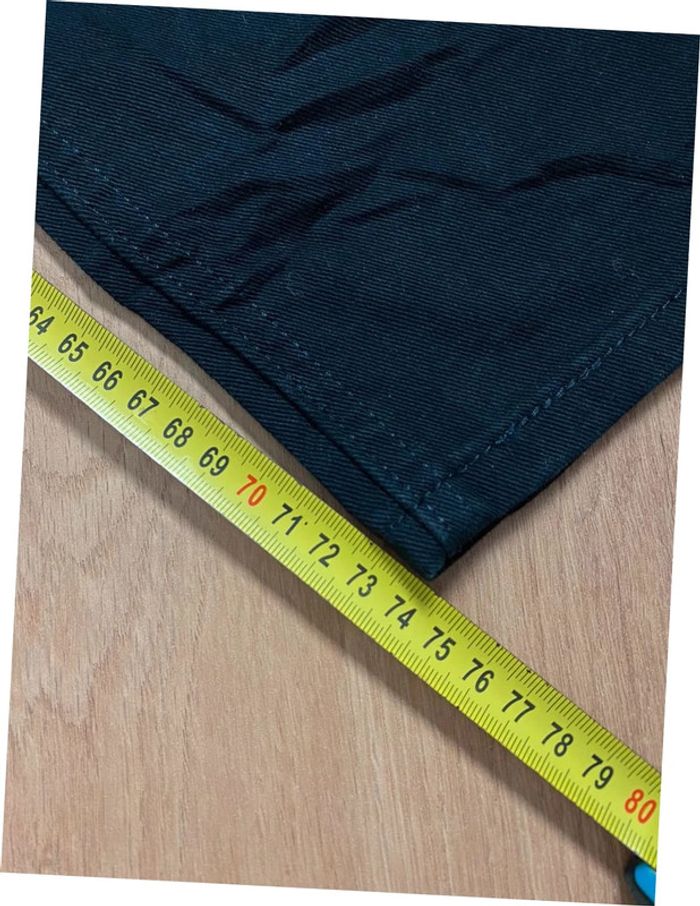 Jean Levis noir W38 L32 coupe droite - photo numéro 7