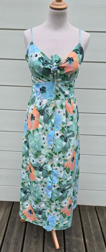 Robe fleurie Taille 36