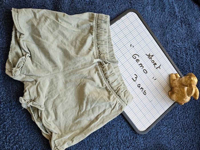 Short fille 3 ans 👧 - photo numéro 4