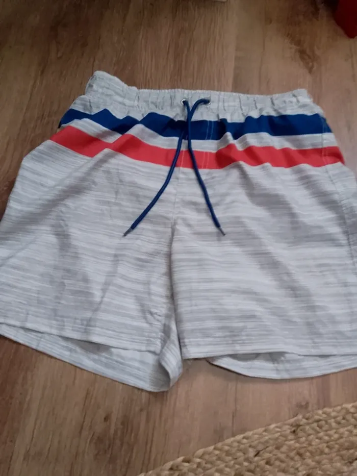 Lot 3 shorts de bain - photo numéro 4