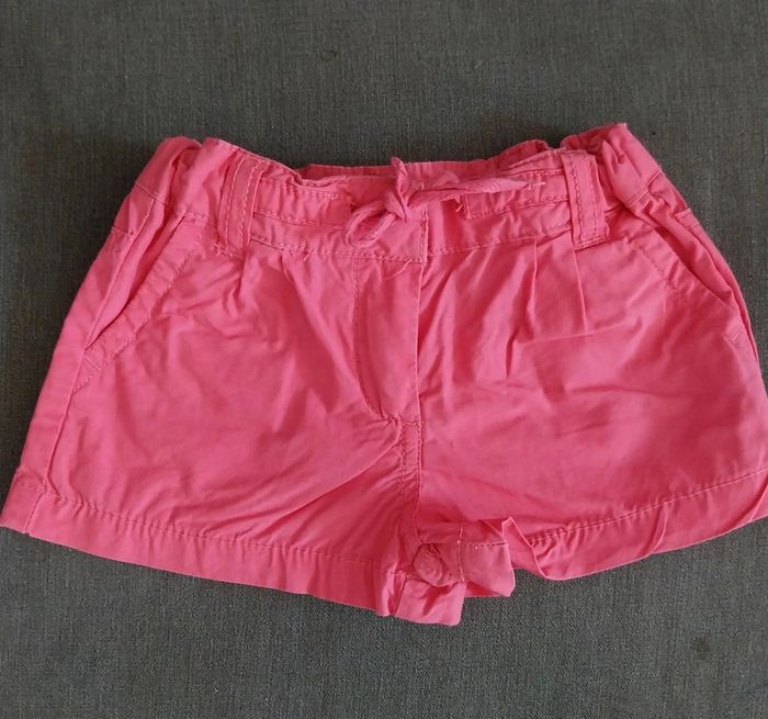 Short rose 2 ans TBE