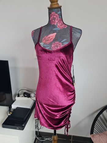 Très belle robe velours
