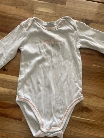 Body 6 mois 