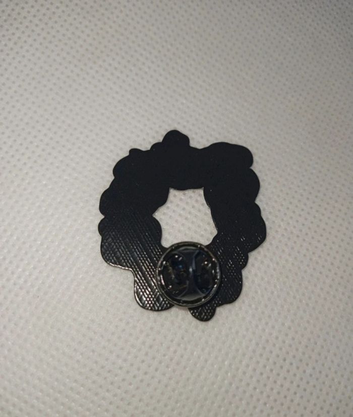 Pins neuf Les sept nains - photo numéro 2