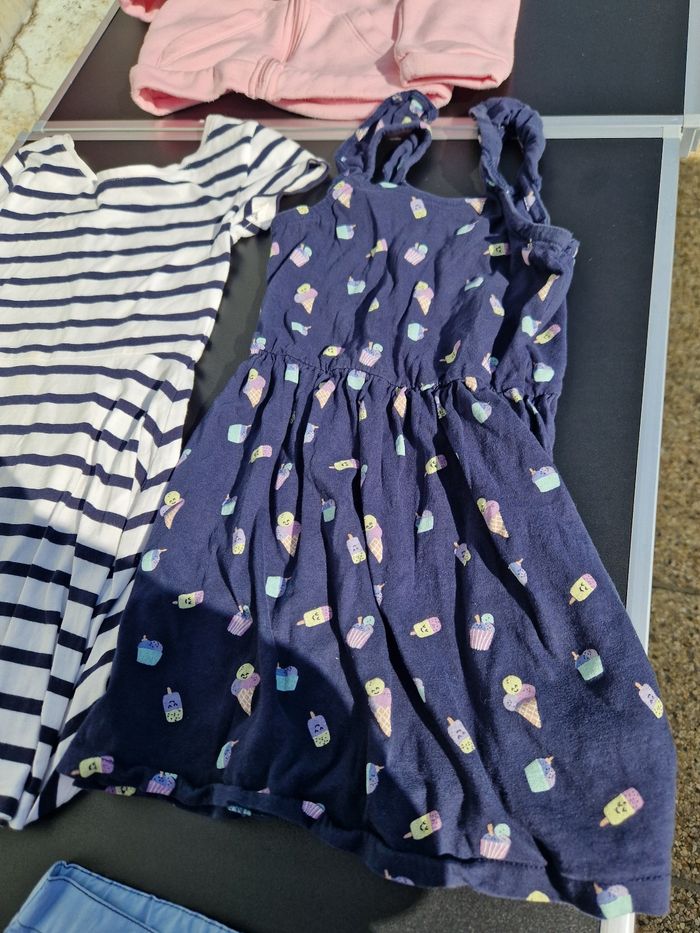 Lot vêtements 5 ans n9 - photo numéro 4