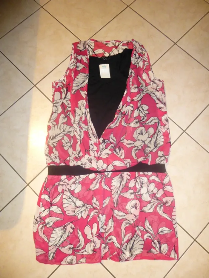 robe bouffante M&S MODE taille 44 neuf