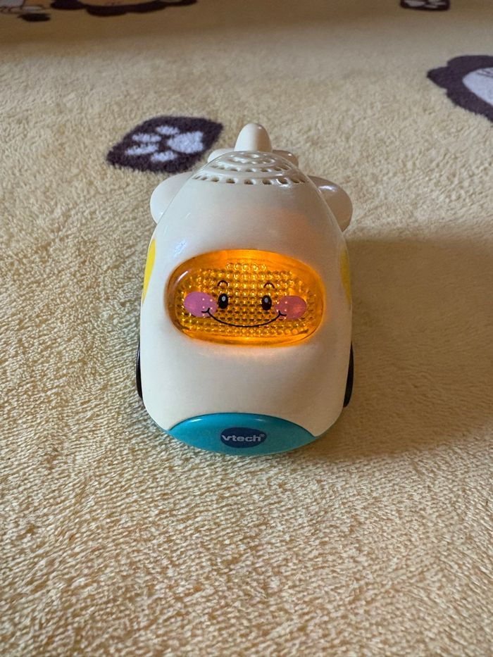 Tutut bolide tutu avion timon