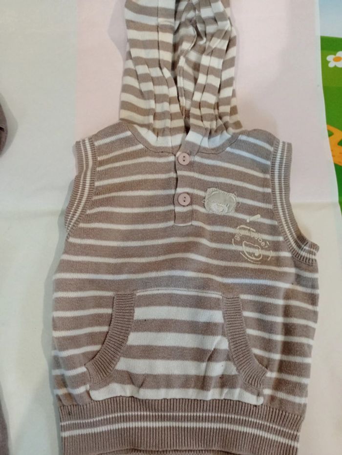 Lot pull sans manche - photo numéro 2