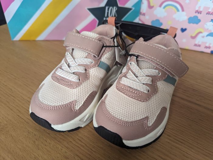 Basket 21 rose kiabi - photo numéro 2