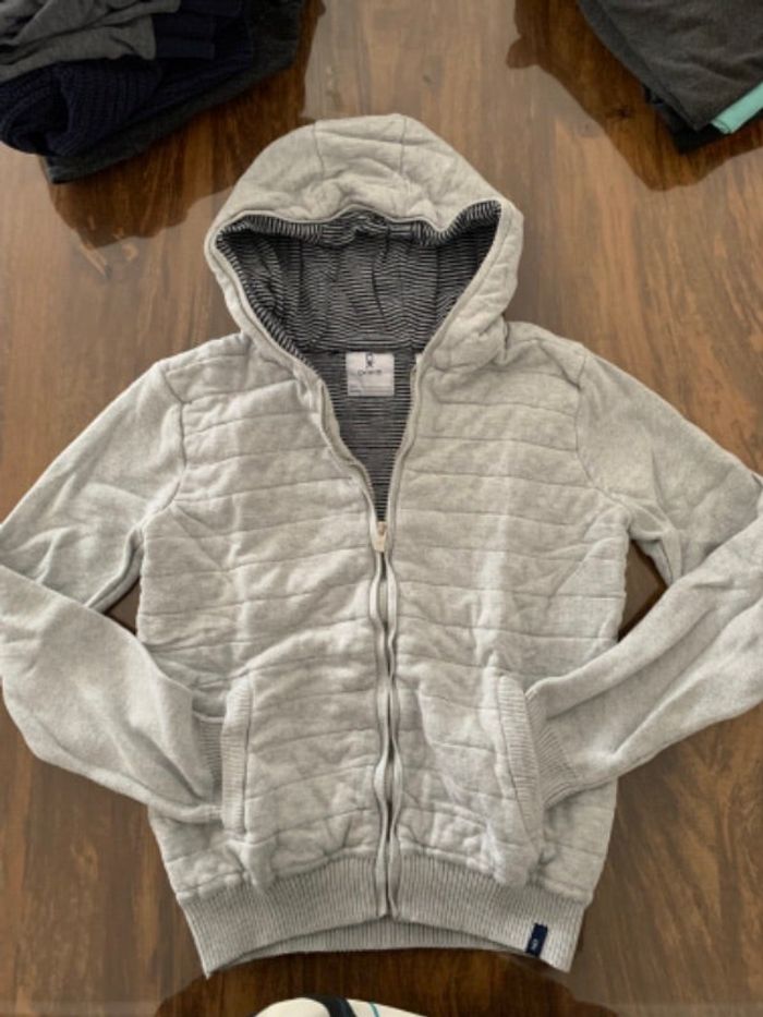 Veste à capuche Okaïdi T:14 ans