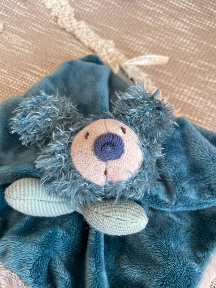 Peluche doudou plat 21cm moulin roty les zazous koala bleu et gris très bon état - photo numéro 2