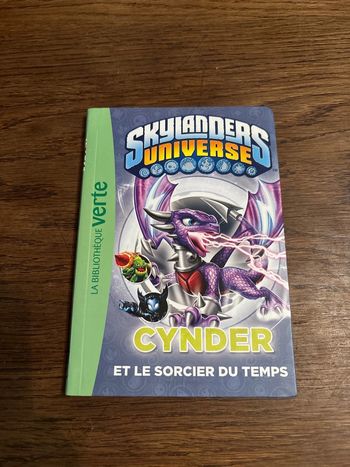 Livre la bibliothèque verte, Skylanders, Universe cynder et le sorcier du temps