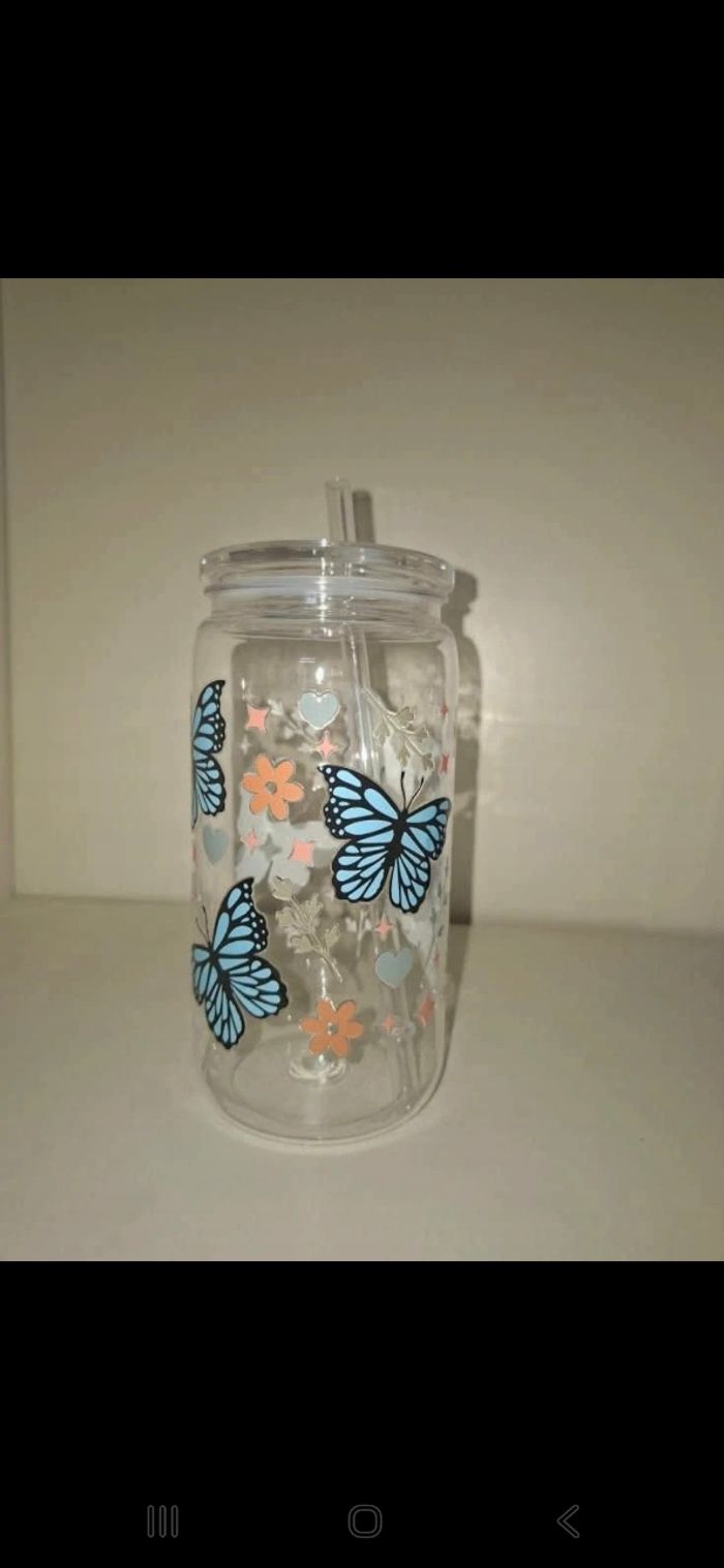 Verre papillon