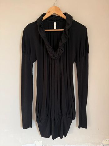 Robe noire High