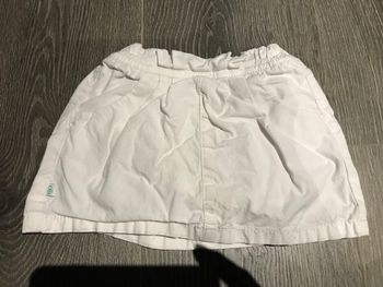 Jupe short obaidi 6 mois