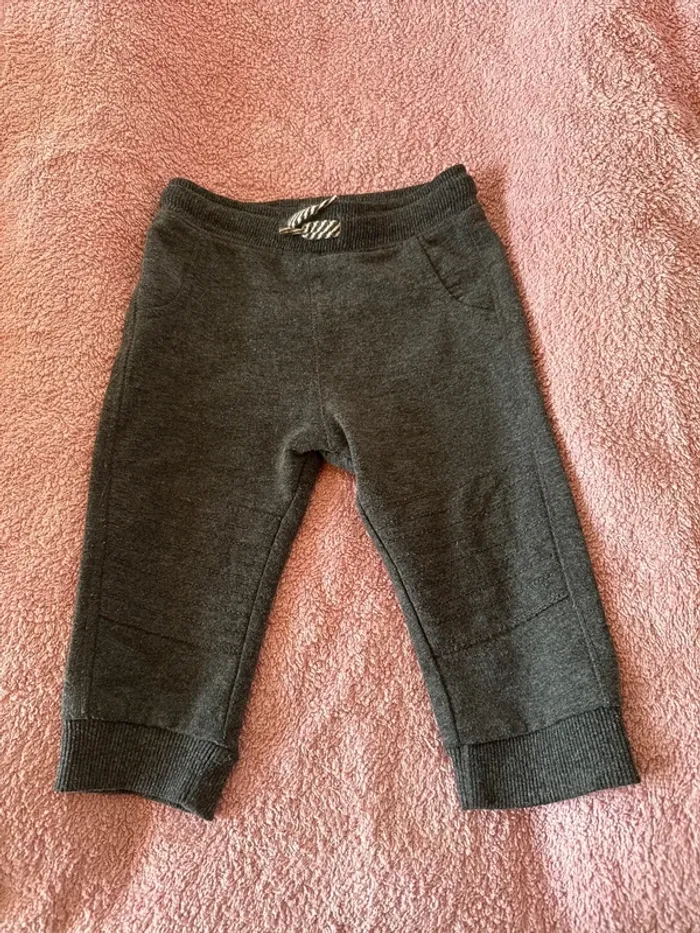 Pantalon Kiabi 9 mois