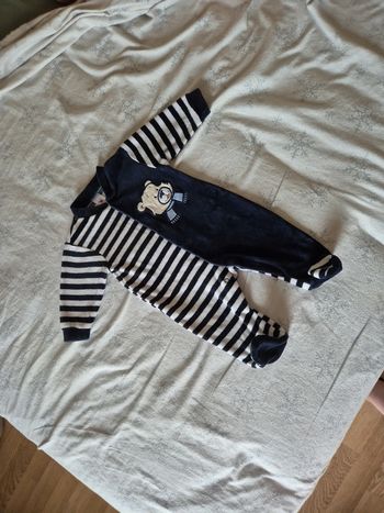 Pyjama 62cm=3mois