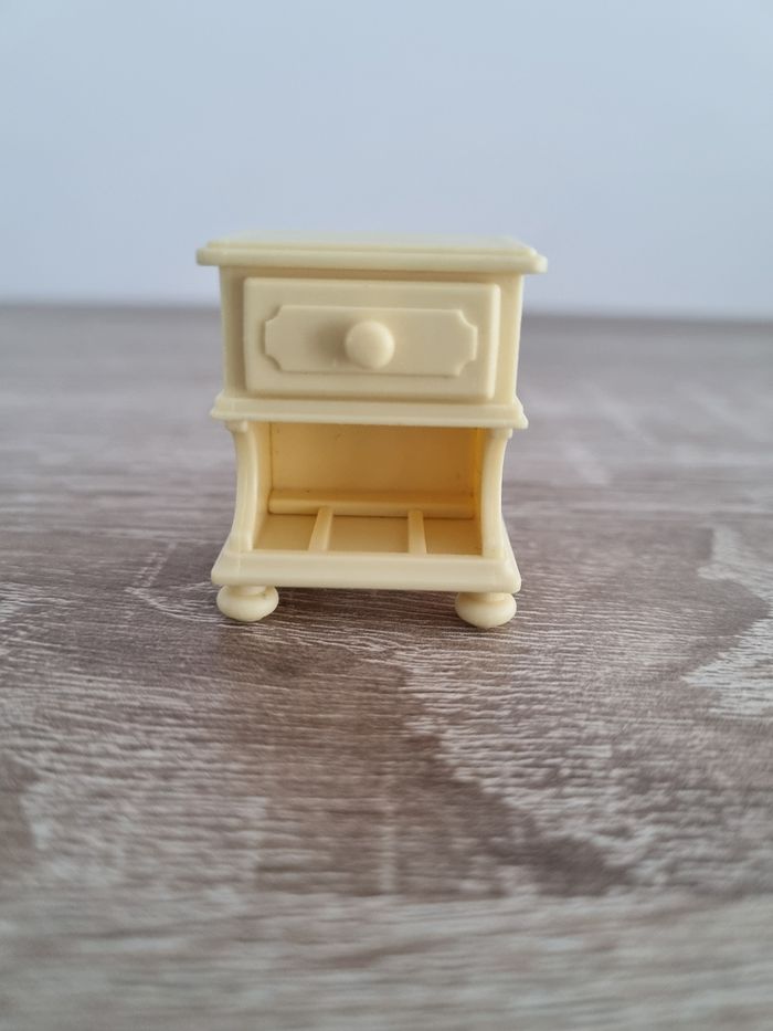 Table de nuit/ chevet de la chambre 5321 belle époque 1900