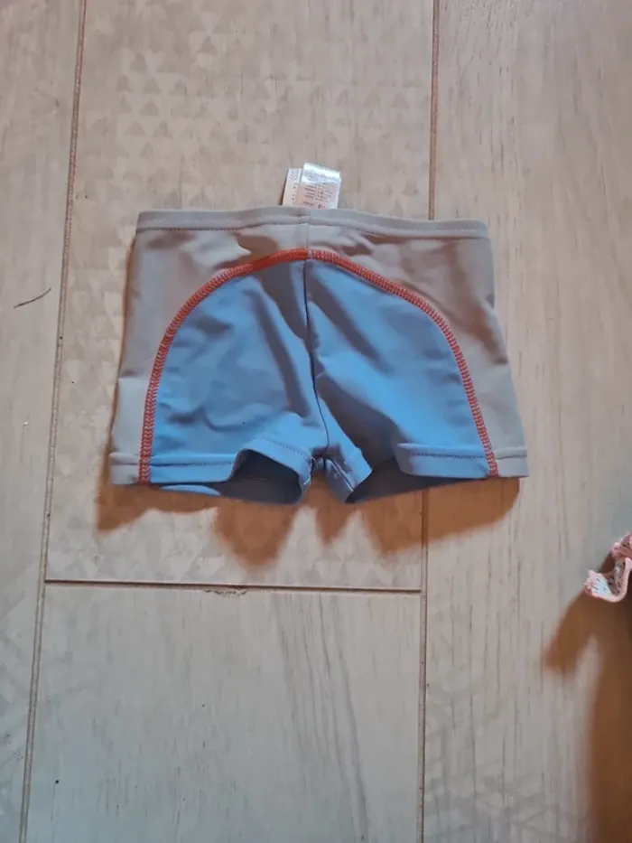 Boxer maillot de bain short garçon 18 mois - photo numéro 3
