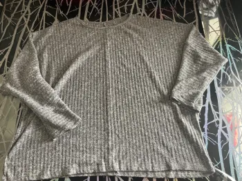 Pull fin