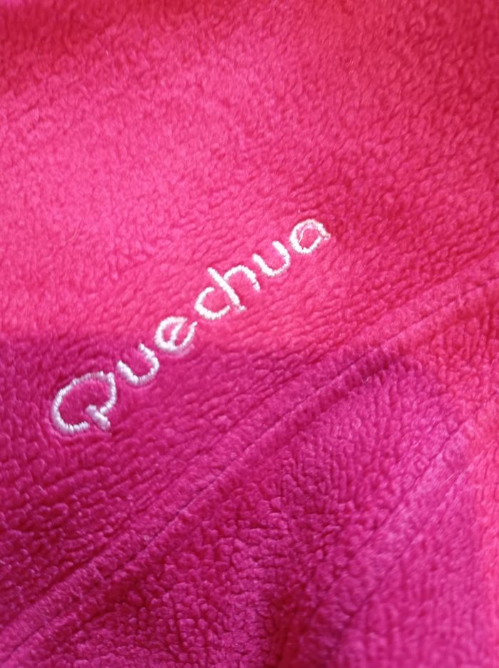 pull polaire rose de Quechua 36 ref 297 B01 - photo numéro 4