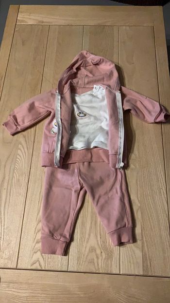 Ensemble hiver pantalon, pull fin et veste à capuche 12mois