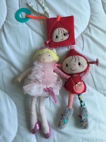 Lot 3 jouets bb fille lilliputiens