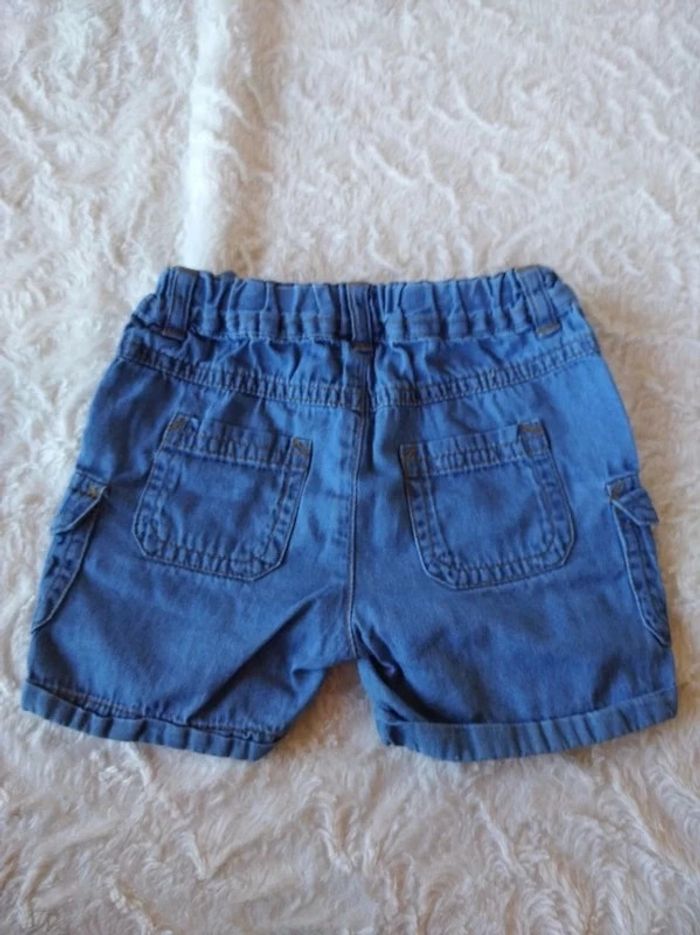 Short style jeans Fille 12 mois Kiabi - photo numéro 7