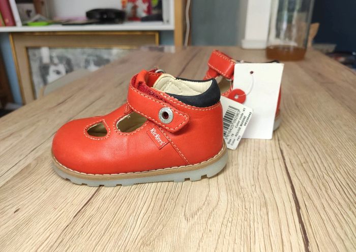 Chaussures cuir kickers neuves 19 - photo numéro 5