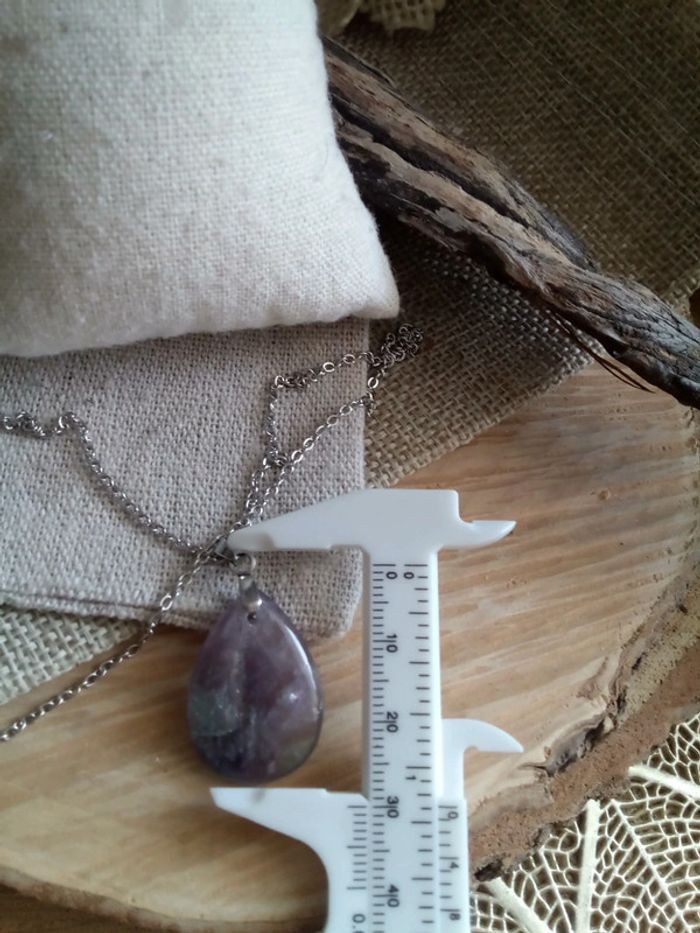 Collier pendentif en pierre naturelle d'améthyste 💜. - photo numéro 2