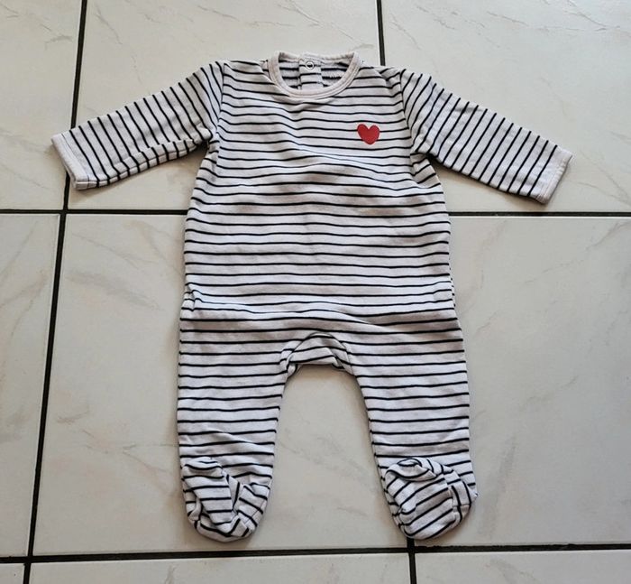 Pyjama une pièce bébé