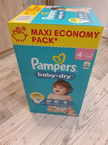 Couches Pampers baby-dry T4