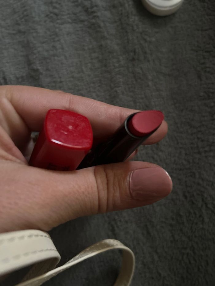 Rouge à lèvre bourjois - photo numéro 2