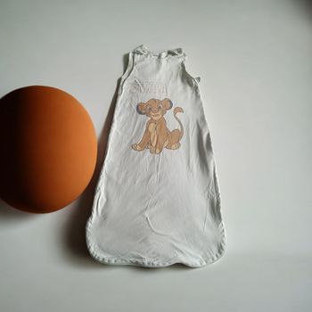 Gigoteuse Disney Simba – 18/36 mois