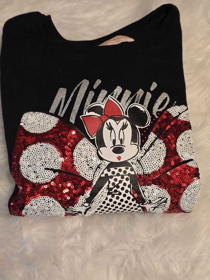 NEUF !!!!(non porté)🏷 💜💜🤩😍superbe sweat 8 ans fille disneyland Paris 💜💜💜🤩😍 - photo numéro 7
