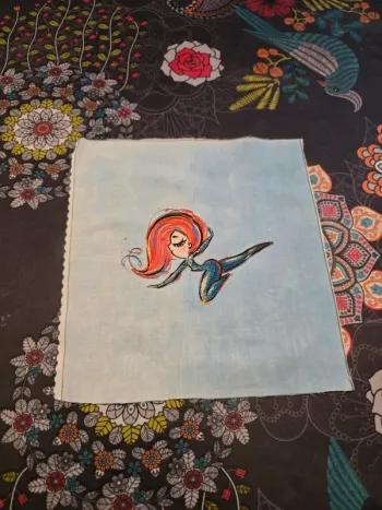 Petit panneau couture sirene