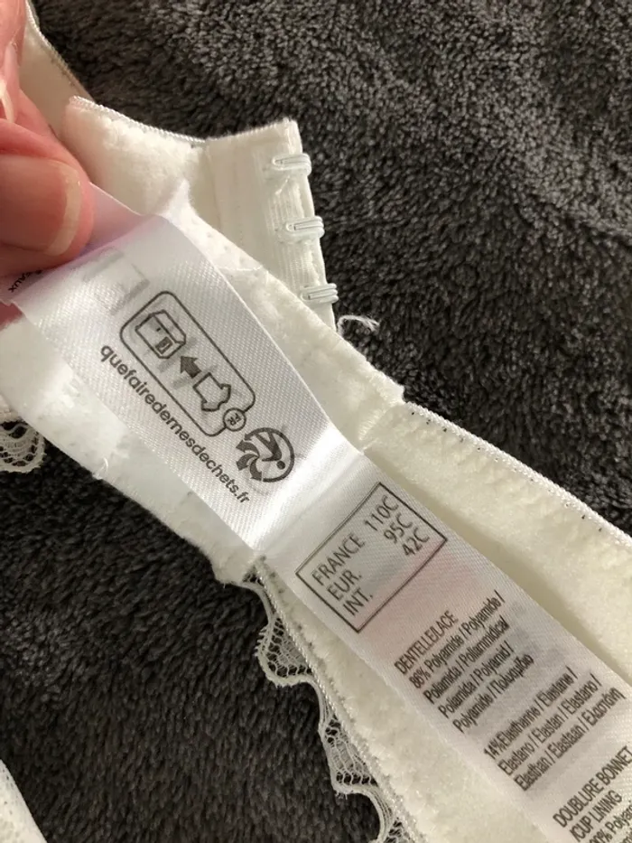 Soutien gorge sans armature 110C - photo numéro 4