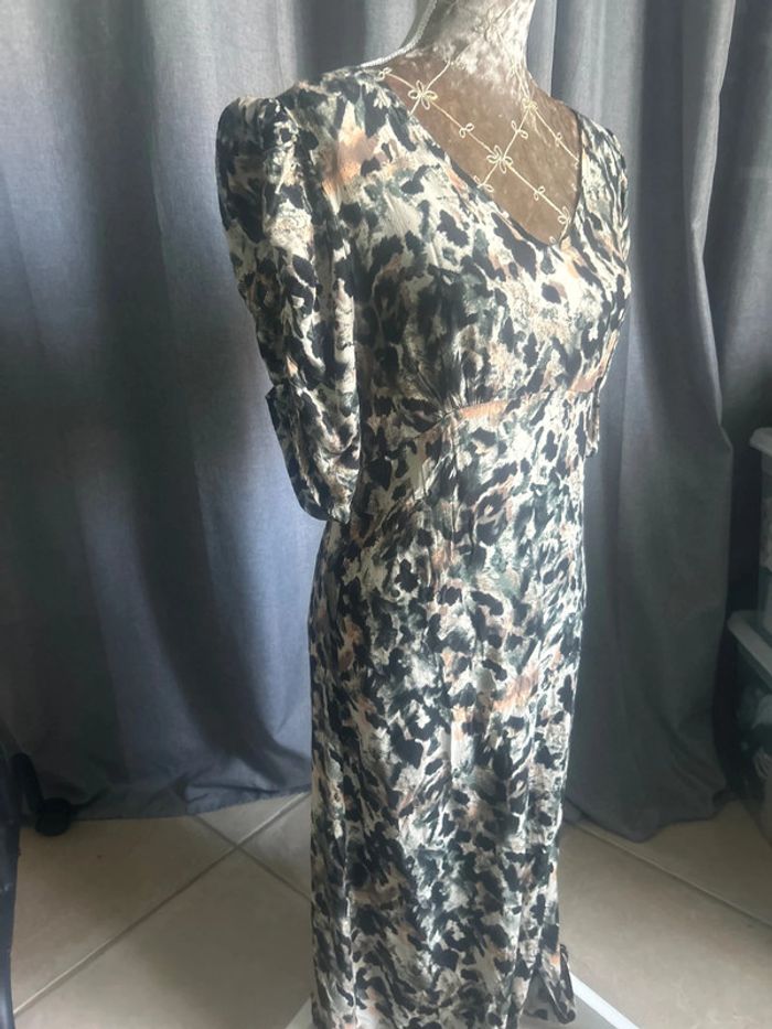 Très jolie robe longue Only - photo numéro 4