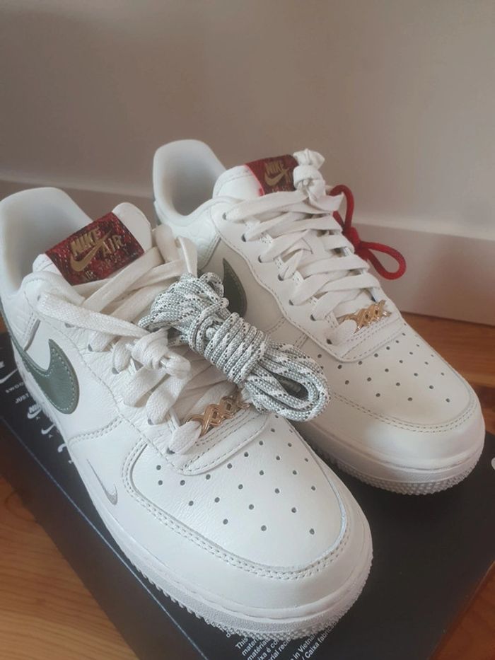 Nike Air Force 1 "Year of the Snake"(38.5) - photo numéro 6