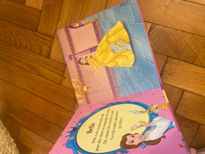 Lot puzzle princesse - photo numéro 4