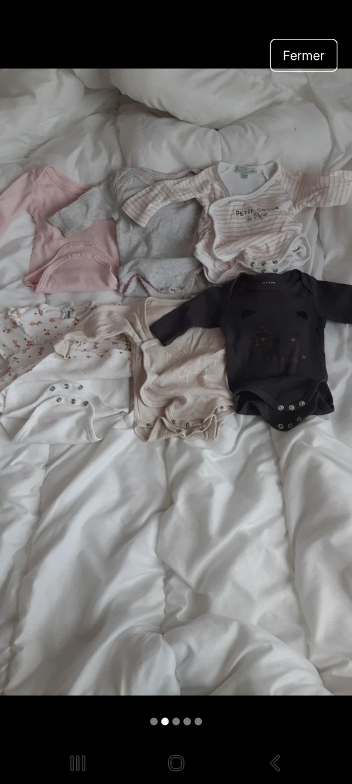 Lot 6 bodies bébé fille 3 mois - photo numéro 2