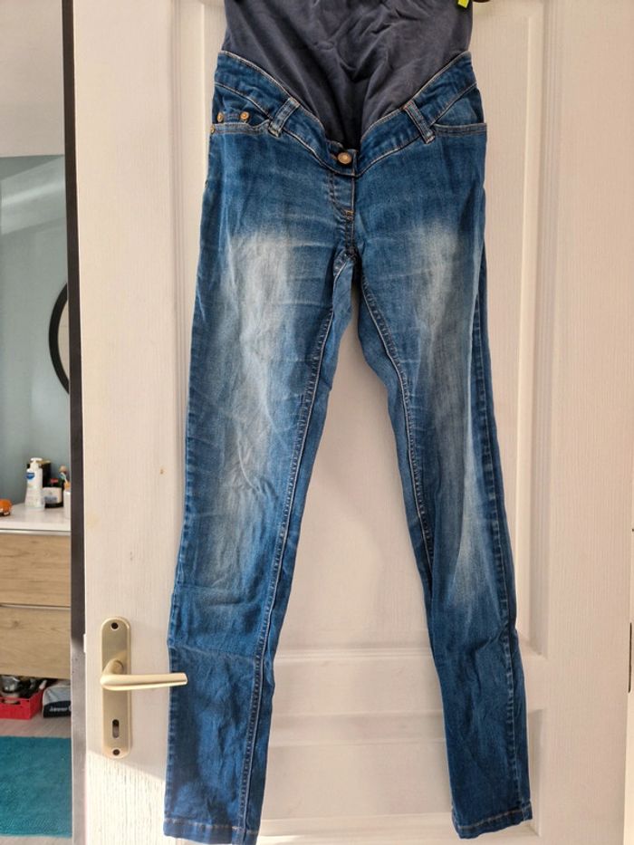 Pantalon jeans de maternité
