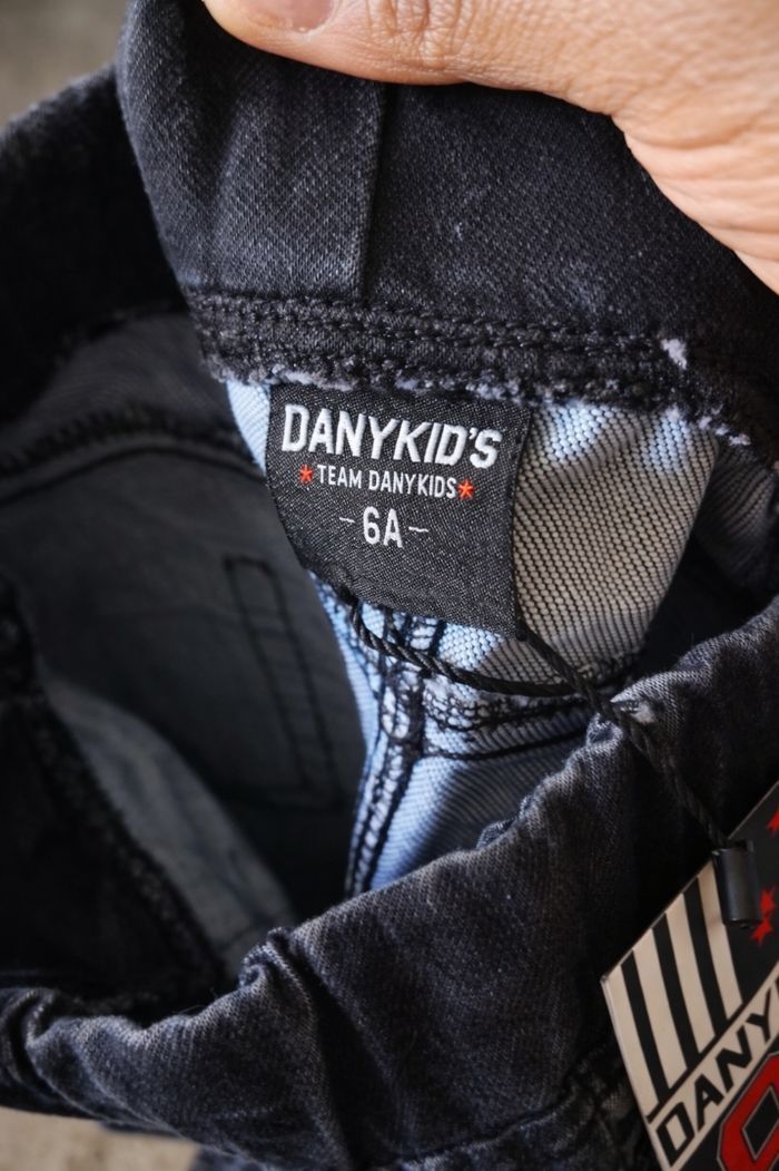 Short dany Kids 6ans neuf avec étiquette - photo numéro 3